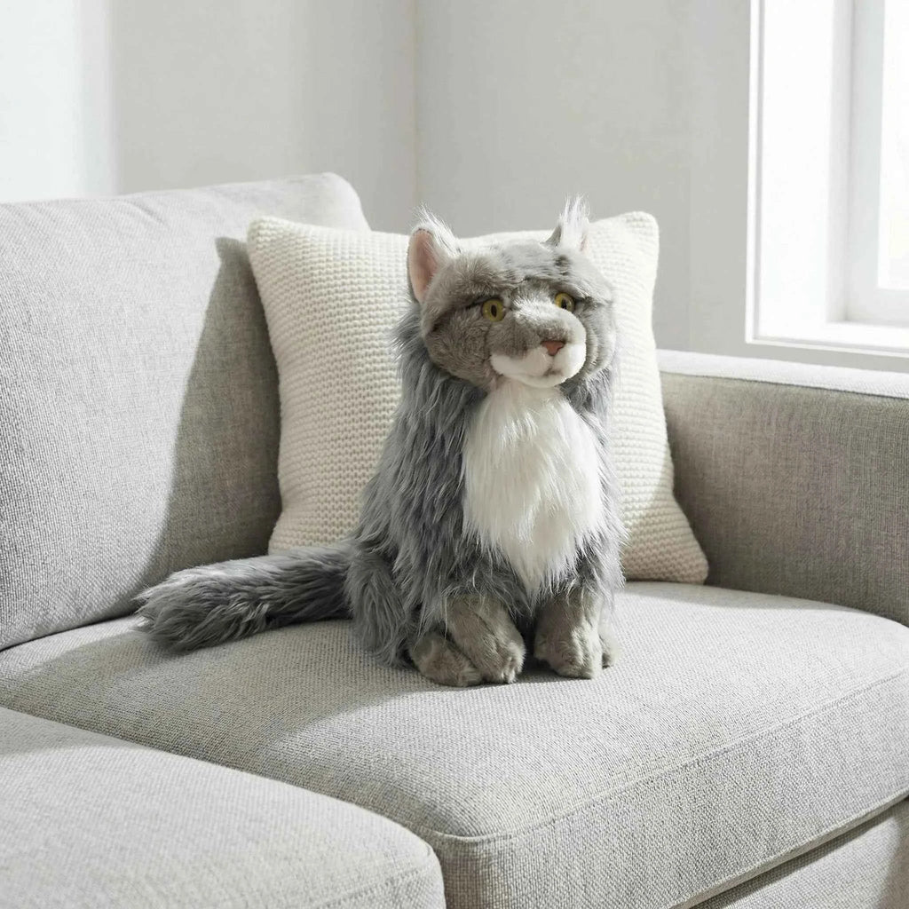 Realistic Maine Coon Cat Figurine – Lifelike Faux Cat Home Decor