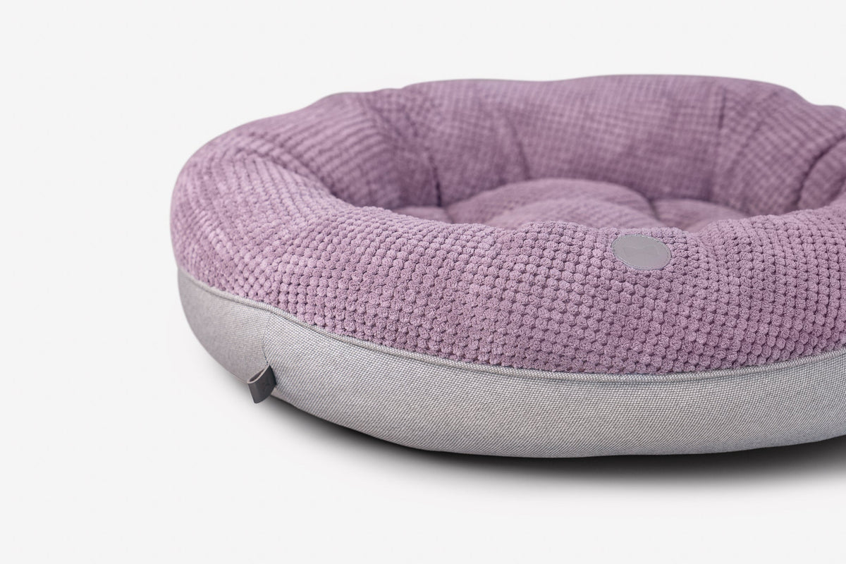 Chester & Lee | Light Pink Donut Dog Bed