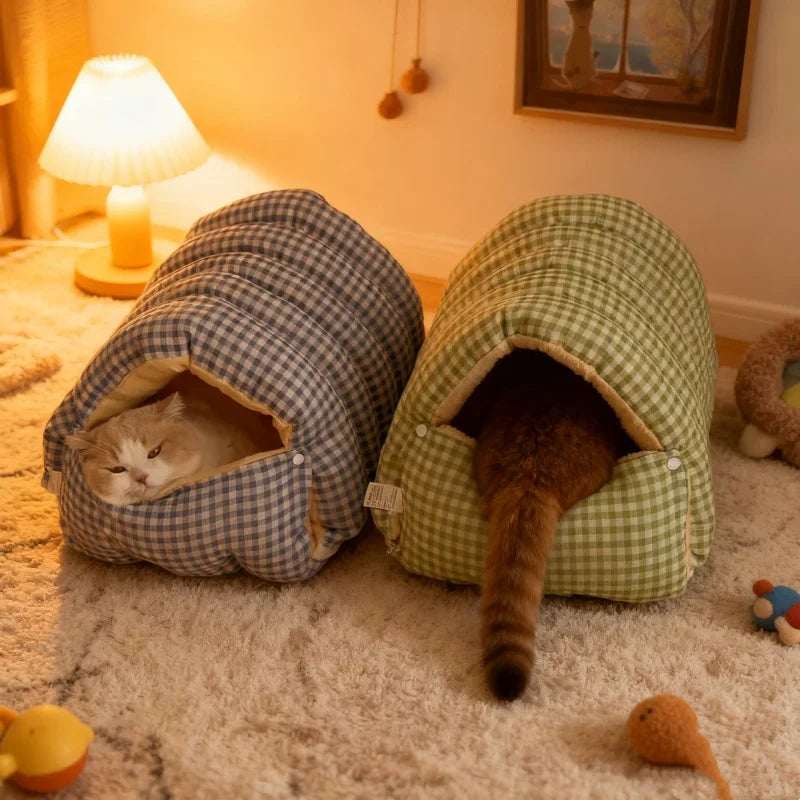 Kawaii Thermal Plush Pet Cave Bed – Cozy Enclosed Sleeping Bag House for Cats & Small Dogs (10 Colors)